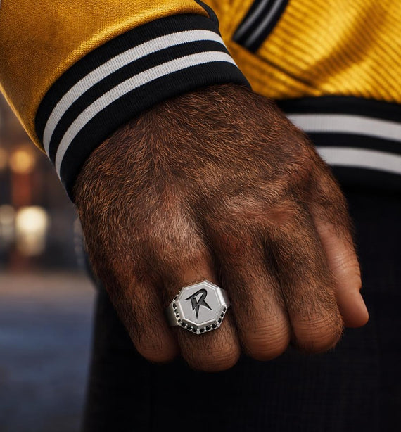 SIGNET RING
